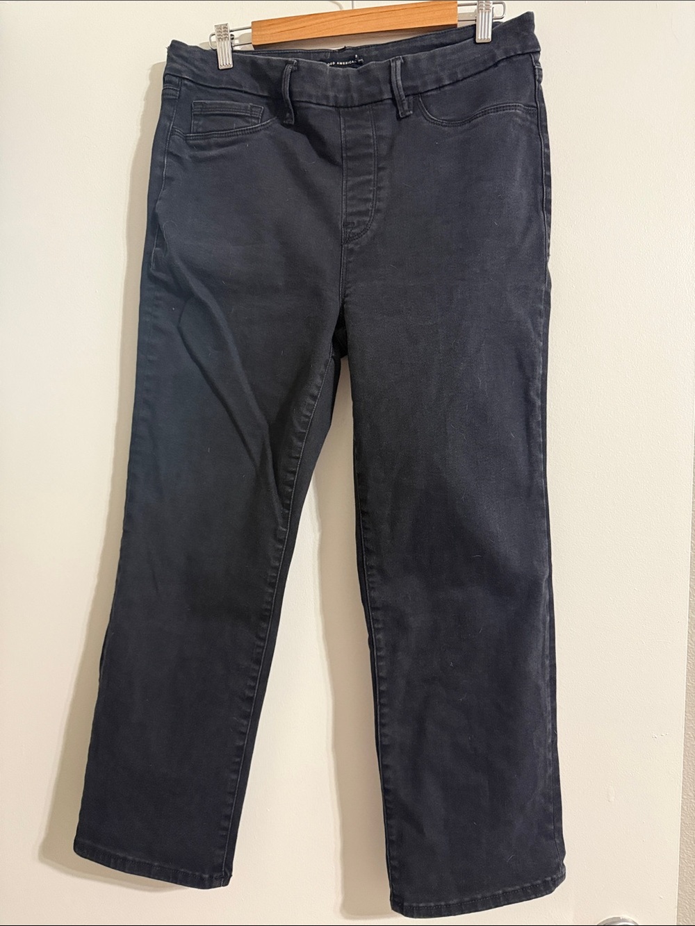 Good American Black Straight-Leg Jeans
